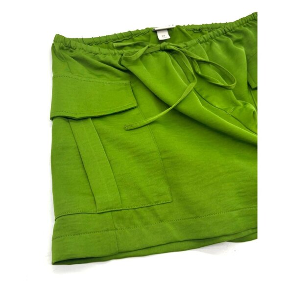 A New Day Women’s Drawstring Waist Utility Shorts With Flap Pockets, green, XS - Picture 7 of 10
